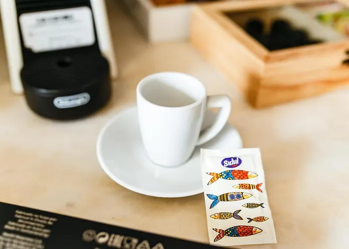 Center * Авейру